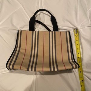 Vintage Burberry handbag